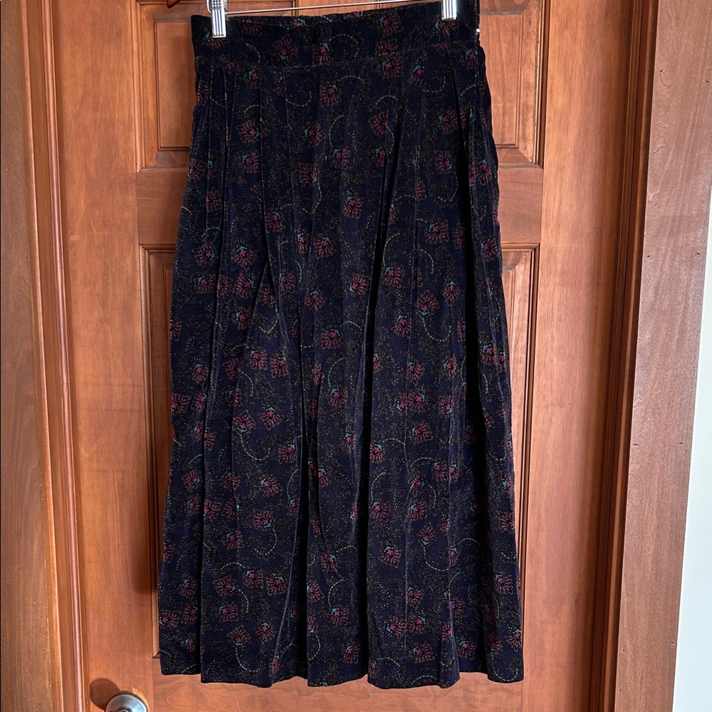 Talbots Black A-Line Velvet Pleated Skirt with Plum & Teal Floral Design